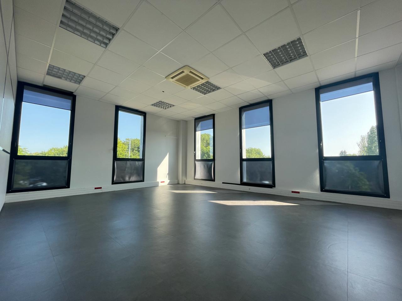 Bureau Metz 326m² Location bureau Metz Moselle OLBUR2427354 7